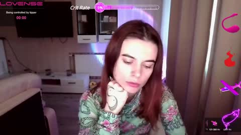 Snapshot of serenamilss chatting on 12-30-24, 06:53 serenamilss online show from 12-30-24, 06:53