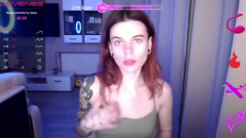 Snapshot of serenamilss chatting on 01-25-25, 02:58 serenamilss online show from 01-25-25, 02:58