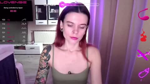 Snapshot of serenamilss chatting on 02-07-25, 11:01 serenamilss online show from 02-07-25, 11:01