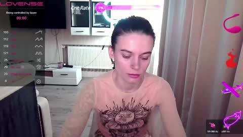 Snapshot of serenamilss chatting on 02-17-25, 01:10 serenamilss online show from 02-17-25, 01:10