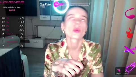 Snapshot of serenamilss chatting on 02-17-25, 07:21 serenamilss online show from 02-17-25, 07:21