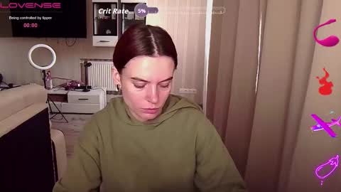 Snapshot of serenamilss chatting on 10-05-25, 08:56 serenamilss online show from 10-05-25, 08:56