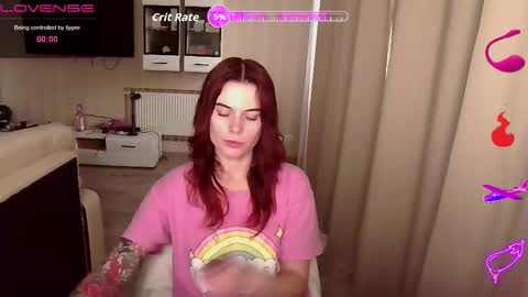 Snapshot of serenamilss chatting on 10-11-25, 01:20 serenamilss online show from 10-11-25, 01:20