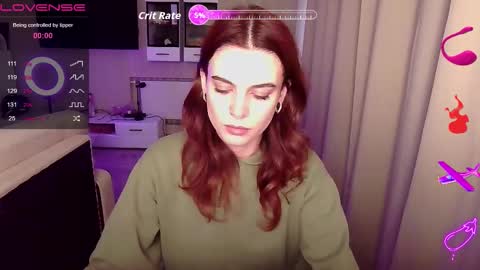 Snapshot of serenamilss chatting on 10-18-25, 02:29 serenamilss online show from 10-18-25, 02:29