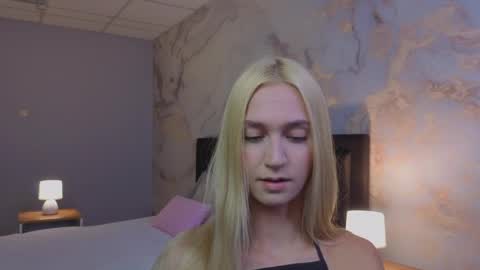 SerenaStile online show from 05-27-26, 10:23