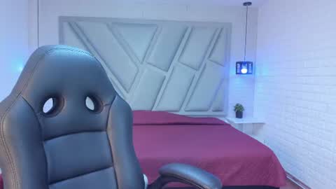 Serene online show from 07-03-26, 01:06