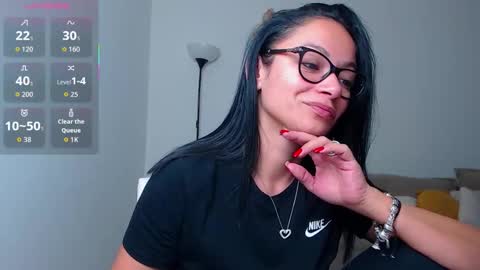 Snapshot of serenesophi chatting on 10-29-25, 02:14 SereneSophi online show from 10-29-25, 02:14