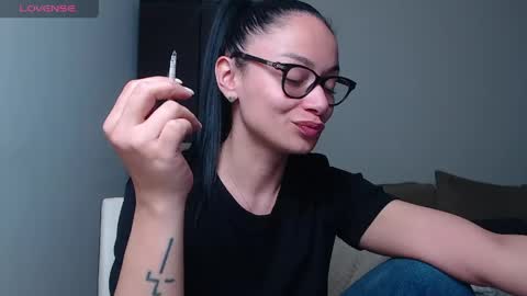 SereneSophi online show from 04-25-26, 03:09