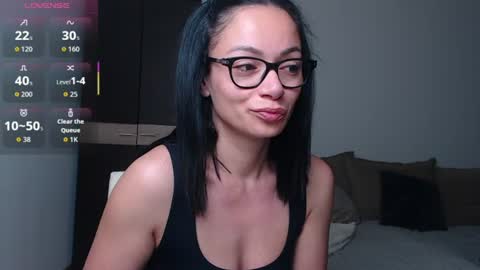 SereneSophi online show from 06-18-26, 02:34