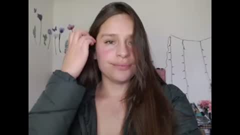 serenity_crystal online show from 12-29-24, 08:48