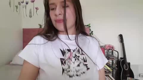 serenity_crystal online show from 02-01-25, 07:13