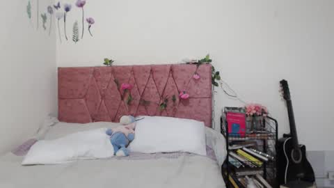 serenity_crystal online show from 02-07-25, 10:41