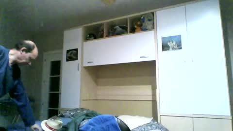 serrano49 online show from 03-03-25, 06:33