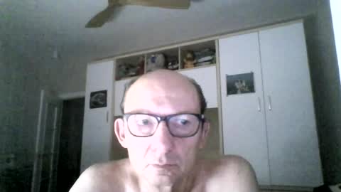 Snapshot of serrano49 chatting on 07-14-26, 01:52 serrano49 online show from 07-14-26, 01:52