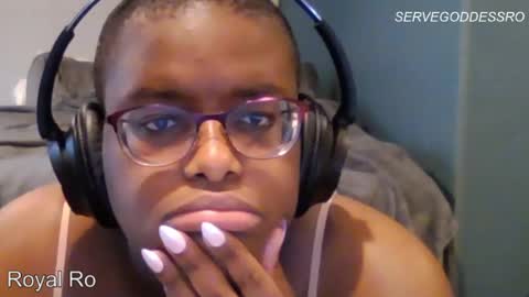 servegoddessro online show from 06-26-26, 06:12