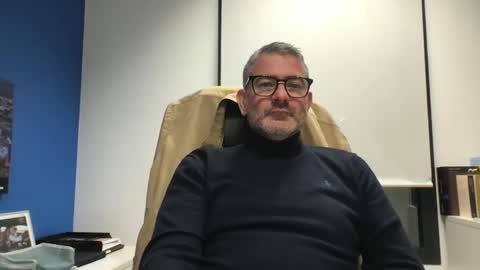 sesamechris92 online show from 11-21-25, 04:49