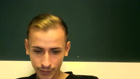 Sesinha online show from 10-31-25, 09:54