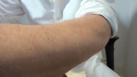 Lets have fun online show from 02-18-25, 01:00