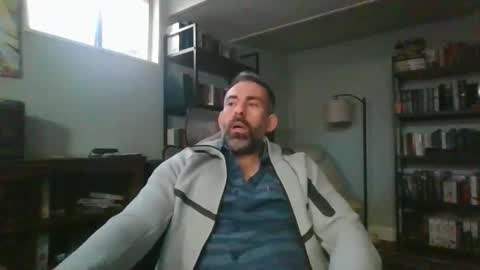 seth66630 online show from 10-28-25, 05:26