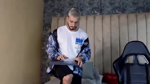 HEY IM SETH online show from 02-28-25, 12:43