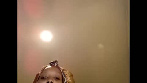 Snapshot of sethandrah_n_crazyeyes chatting on 06-10-26, 11:53 sethandrah_n_crazyeyes online show from 06-10-26, 11:53