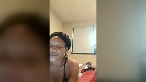 Snapshot of sethandrah_n_crazyeyes chatting on 07-10-26, 09:50 sethandrah_n_crazyeyes online show from 07-10-26, 09:50