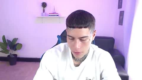 Thomas online show from 10-28-25, 03:14