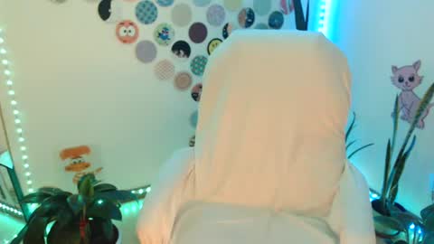 Snapshot of seuctive_woman57 chatting on 07-19-26, 01:31 samy online show from 07-19-26, 01:31