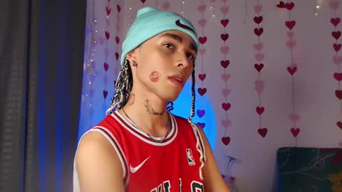 Alexis online show from 02-25-25, 04:46