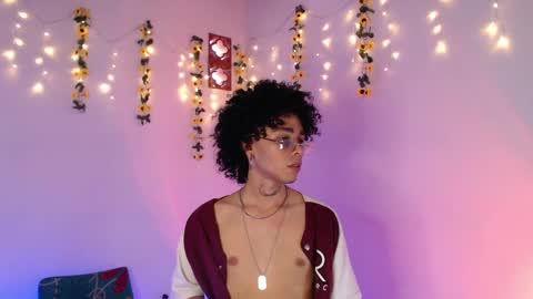 Alexis online show from 03-08-25, 12:09