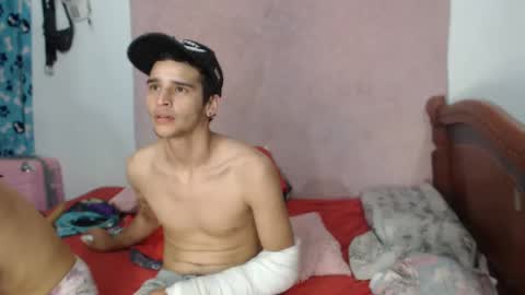 Karol y antony online show from 12-28-24, 03:58