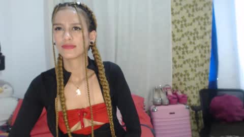 Karol y antony online show from 02-18-25, 02:59