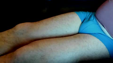 sexbomb0815 online show from 06-17-26, 07:37