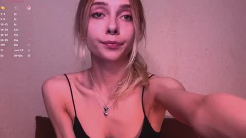 Snapshot of sexdrugg666 chatting on 06-12-26, 11:03 Dina online show from 06-12-26, 11:03