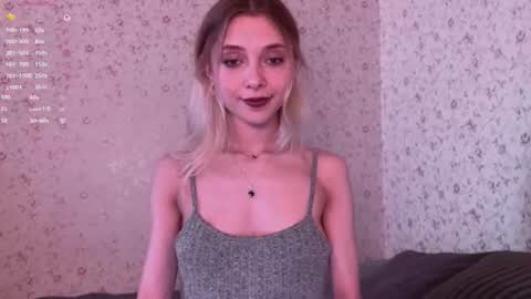 Snapshot of sexdrugg666 chatting on 07-17-26, 03:39 Dina online show from 07-17-26, 03:39
