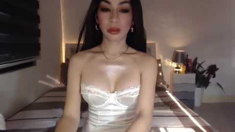 Snapshot of sexenchantresstgirl chatting on 07-06-26, 11:07 Mistress Maria online show from 07-06-26, 11:07