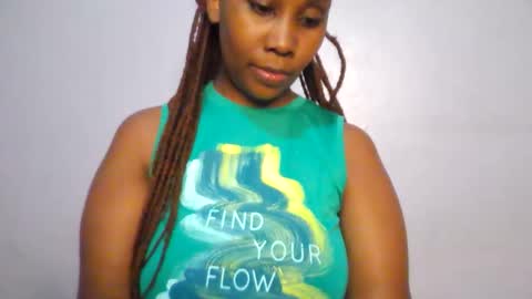 Nancy online show from 04-18-26, 07:18