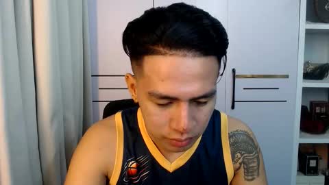 HI I AM JAMESPLEASE LET ME DO SOME HOT SHOWS FOR YOU HERE FOR MY  SCHOOL AND FOR MY FAMILY online show from 05-28-26, 09:39