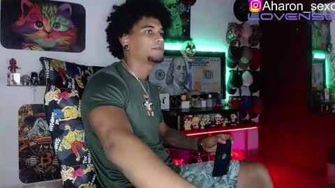 Aharon  ravelo online show from 10-21-25, 05:30