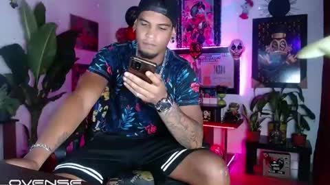 Aharon  ravelo online show from 06-27-26, 03:33
