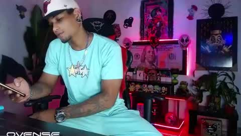 Aharon  ravelo online show from 07-23-26, 04:43