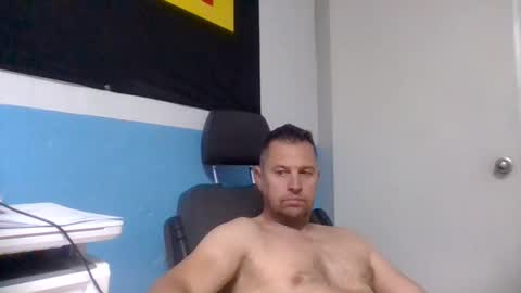 Snapshot of sexoatope79 chatting on 06-10-26, 06:12 sexoatope79 online show from 06-10-26, 06:12