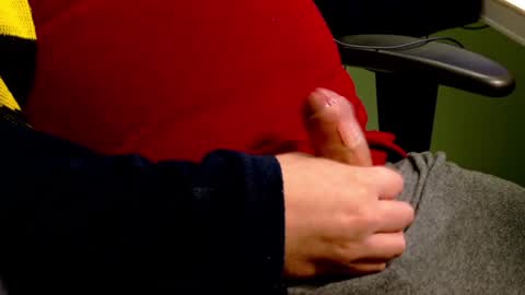 Snapshot of sexonme1982 chatting on 02-08-25, 02:04 Masturbateforyou online show from 02-08-25, 02:04