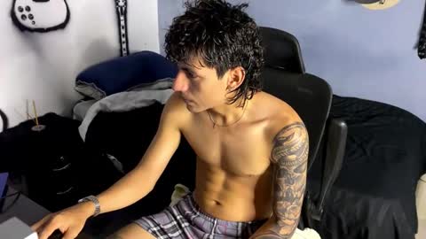 ROCKERO online show from 12-17-25, 05:24