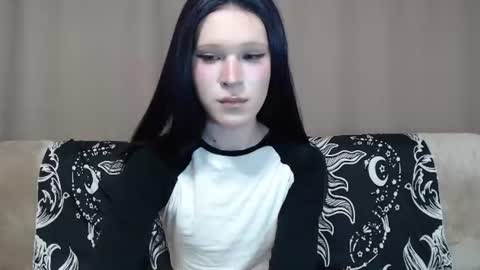 Nextdoor Princess online show from 06-14-26, 08:05