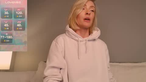 Ray  New video in bio online show from 10-24-25, 08:16