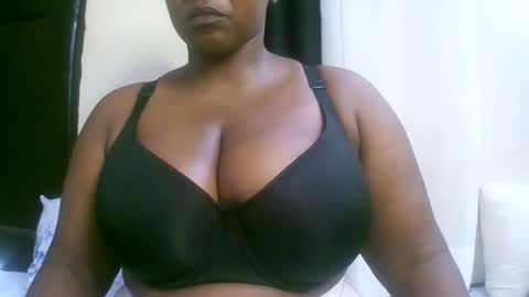 sexxi_ebony online show from 03-22-26, 09:02