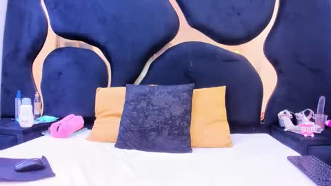 Sexxtaty online show from 05-09-26, 02:44