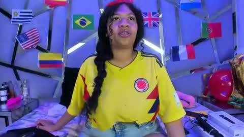 Sexxtaty online show from 06-18-26, 02:32