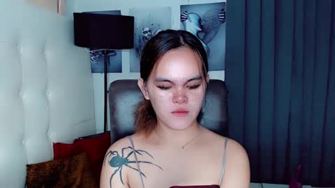 Snapshot of sexxxy_caroline chatting on 01-14-25, 11:42 sexxxy_caroline online show from 01-14-25, 11:42